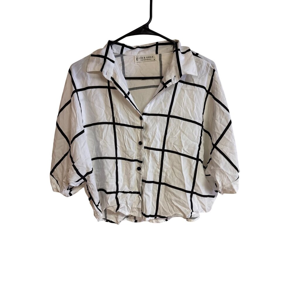 Jon & Anna Contemporary M White & Black Checkered Button-Up Cropped Shirt With 3
